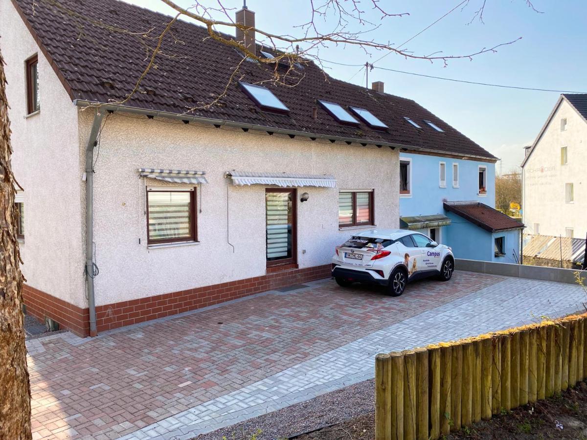 Apartments Rhona III Und IV Neunkirchen City Екстер'єр фото